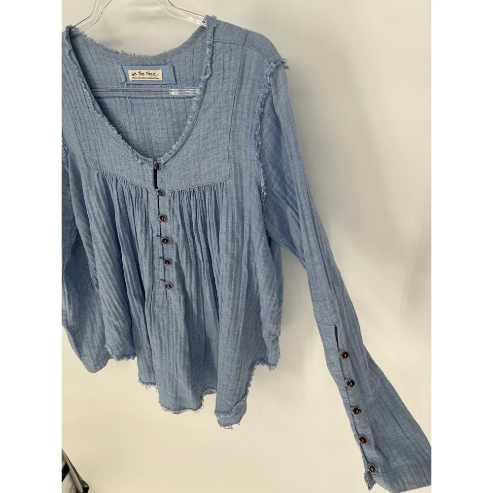 FREE PEOPLE We The Free Sand Dune Henley Blouse Women Small Sky Blue Boho Cotton